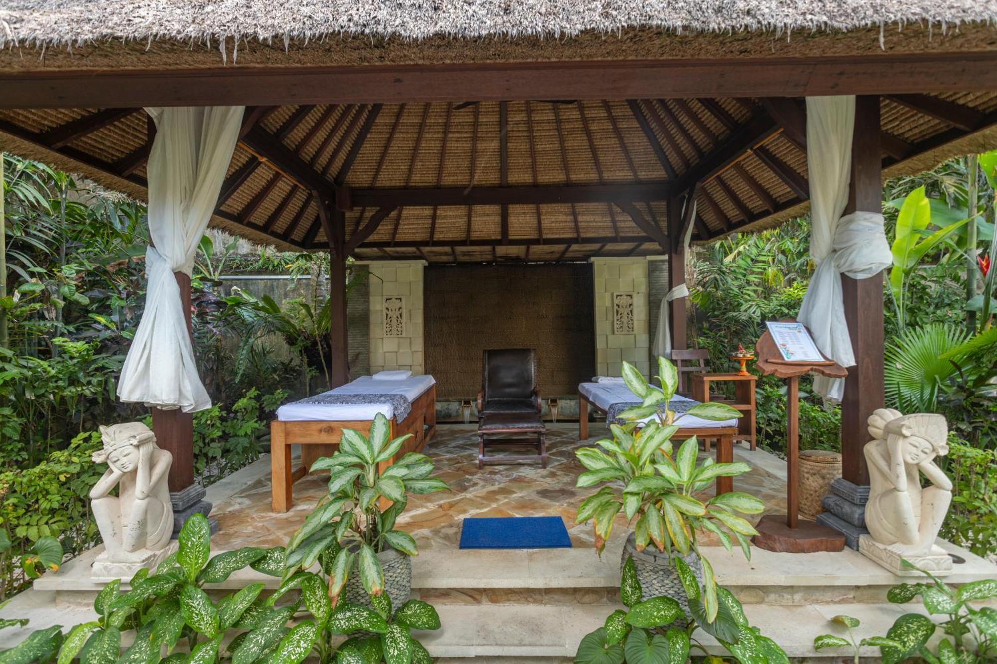 Villa Rumah Isah Candidasa Екстериор снимка