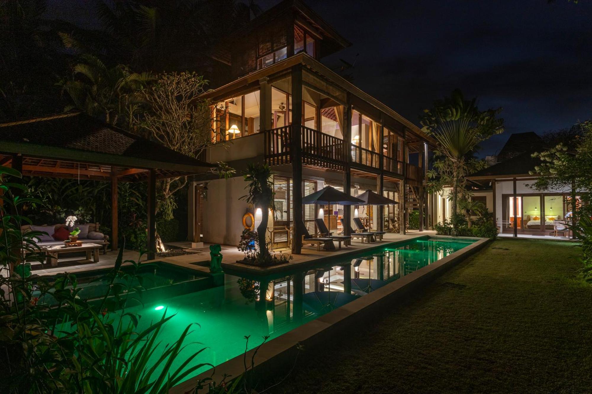 Villa Rumah Isah Candidasa Екстериор снимка